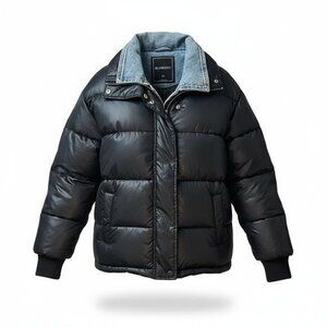 NWT Women's BlankNYC Denim Puffer Jacket‎